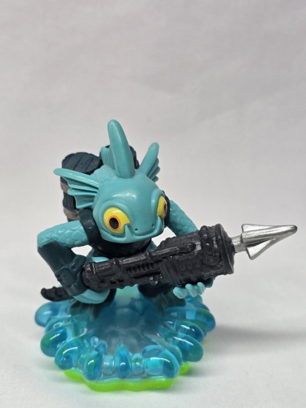 Skylanders Spyros Adventure Blue Gill Grunt Figure Activision